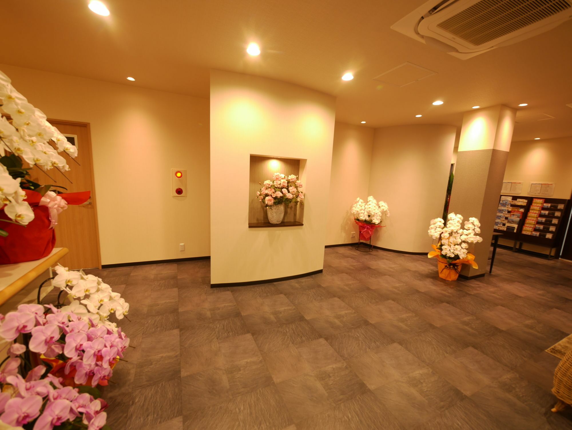 Okini Hotel Namba Осака Экстерьер фото